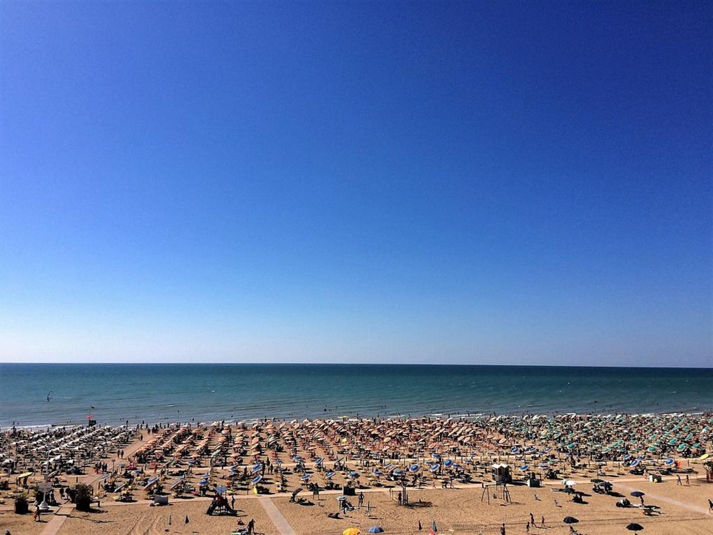 Reji - Appartamenti Bibione Exteriér fotografie